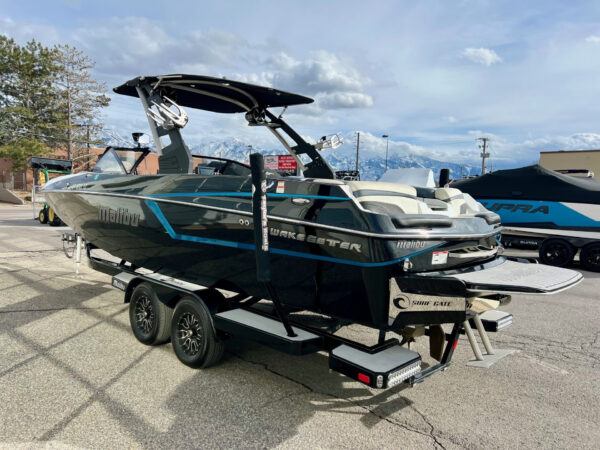 2018 24' Malibu "Wakesetter MXZ" Bowrider REDUCED - Image 5