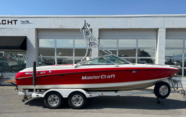 2002 21' MasterCraft "X10" Bowrider