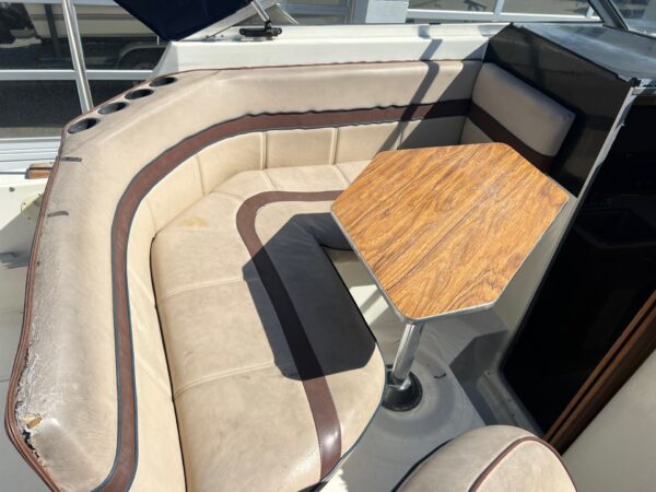 1985 25' Bayliner Ciera "2550 Designer's Edition" REDUCED - Image 12