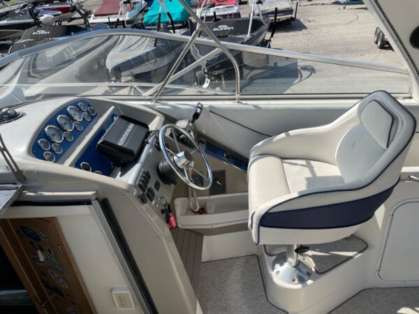 1998 32' Bayliner Avanti "3255 Sunbridge" REDUCED - Image 23