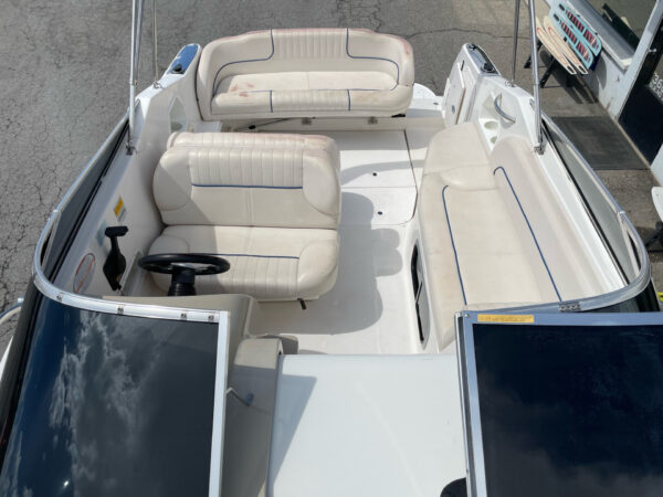 2001 24' Chaparral "Signature 240" - Image 11