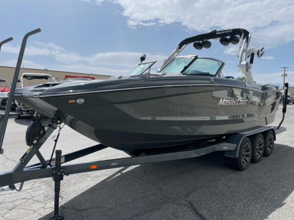 2021 24' MasterCraft "X24" Bowrider REDUCED - Image 5