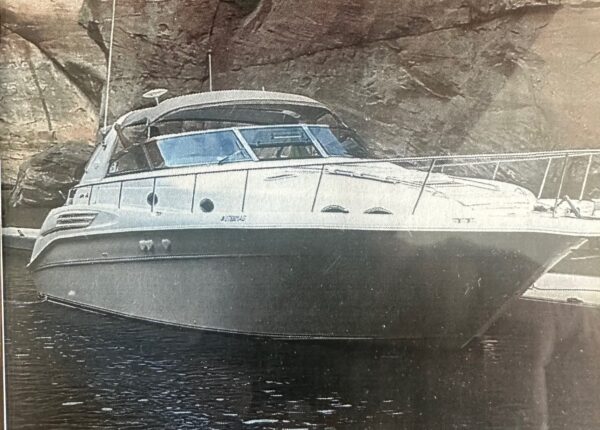 1998 45' Sea Ray "450 Sundancer" - Image 10