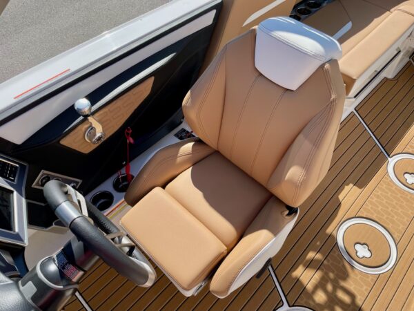 2023 24' MasterCraft "X24" Bowrider - Image 38