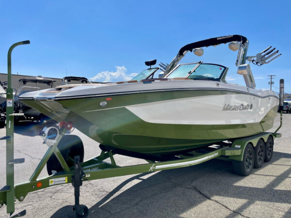 2023 24' MasterCraft "X24" Bowrider - Image 4