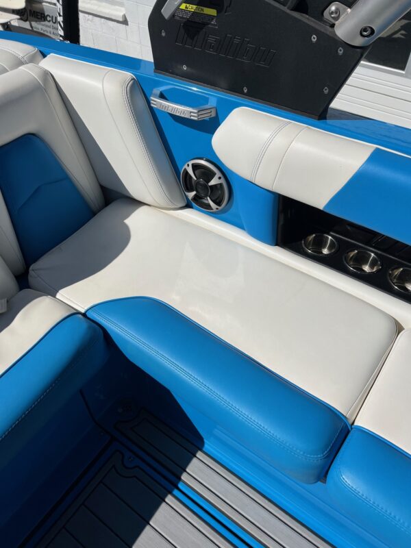 2019 21' Malibu "Wakesetter 21 MLX" Bowrider - Image 18