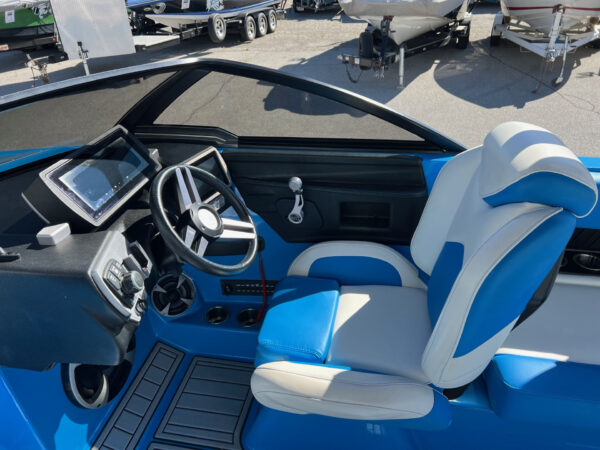 2019 21' Malibu "Wakesetter 21 MLX" Bowrider - Image 28