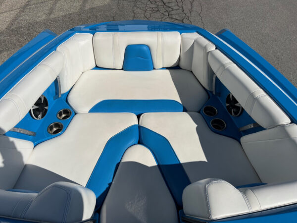 2019 21' Malibu "Wakesetter 21 MLX" Bowrider - Image 14