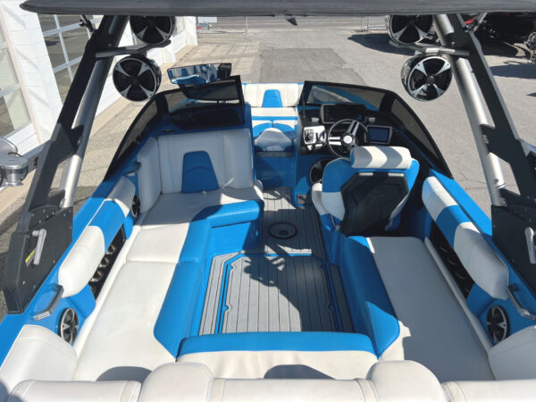 2019 21' Malibu "Wakesetter 21 MLX" Bowrider - Image 15