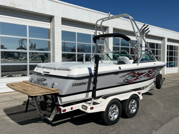 2004 21' MasterCraft "X2" Bowrider - Image 2