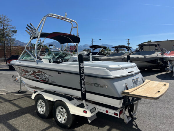 2004 21' MasterCraft "X2" Bowrider - Image 4