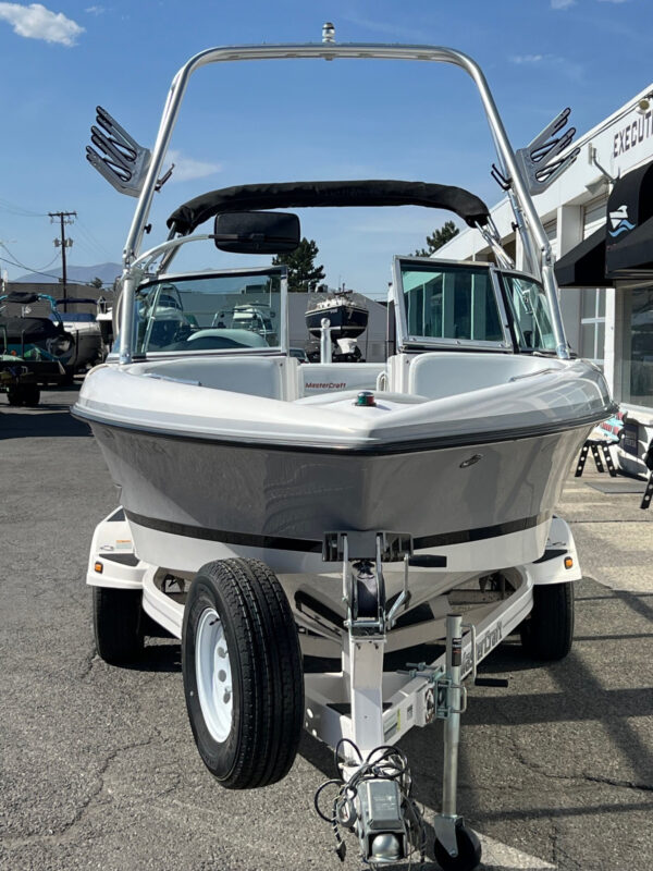 2004 21' MasterCraft "X2" Bowrider - Image 7