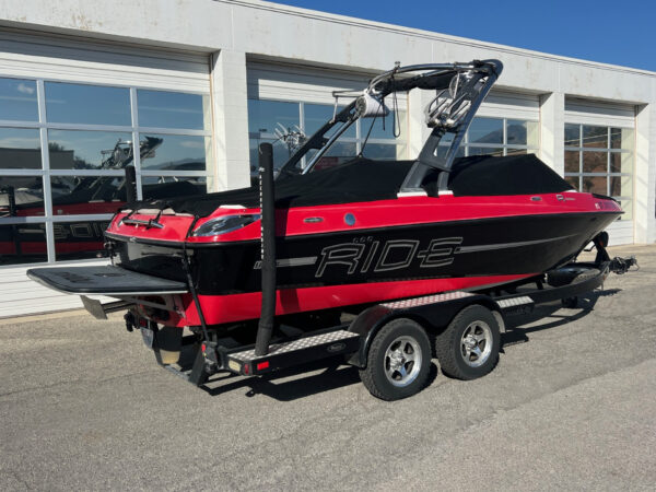 2011 21' Malibu "R-Ride" Bowrider BANK REPO - Image 6