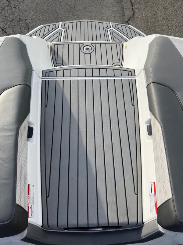 2017 25' Super Air Nautique "G25" Bowrider - Image 30