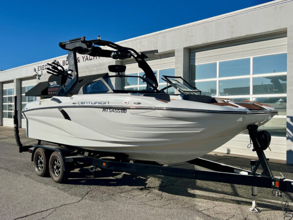 2019 21' Centurion "Fi21" Bowrider - Image 2