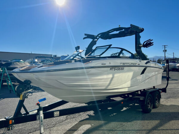 2019 21' Centurion "Fi21" Bowrider - Image 4