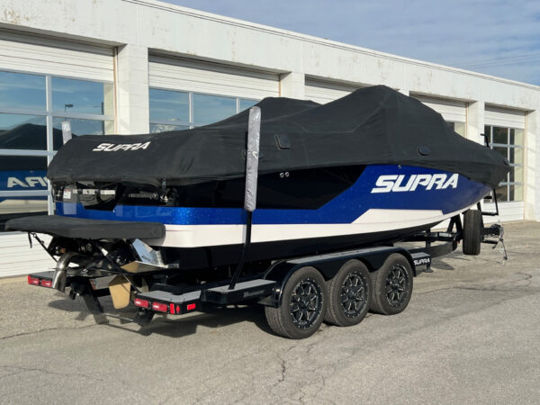 2022 25' Supra "SE550" Bowrider - Image 9