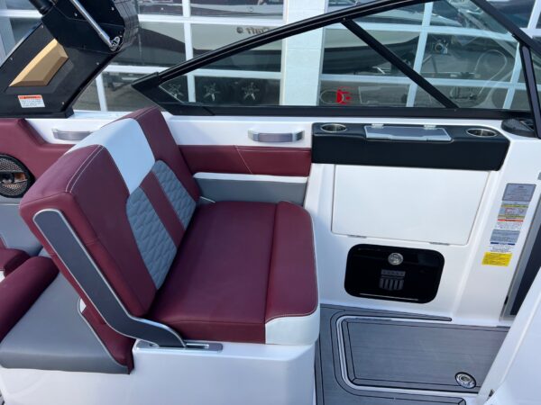 2023 26' MasterCraft "X26" Bowrider - Image 18