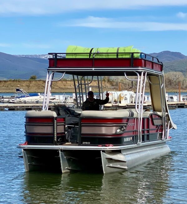 2019 25' Crest "Classic 250" Triple Toon Upper Sun Deck Hardtop - Image 48