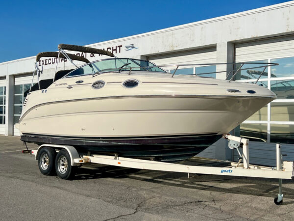 2002 24' Sea Ray "240 Sundancer" - Image 4