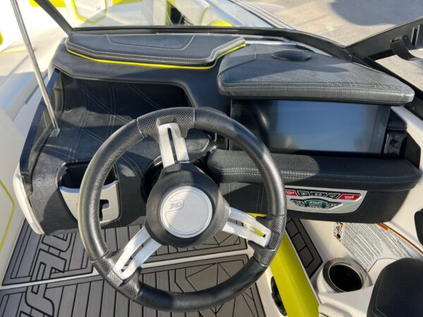 2018 25' Super Air Nautique "G25" Coastal Edition Bowrider - Image 35