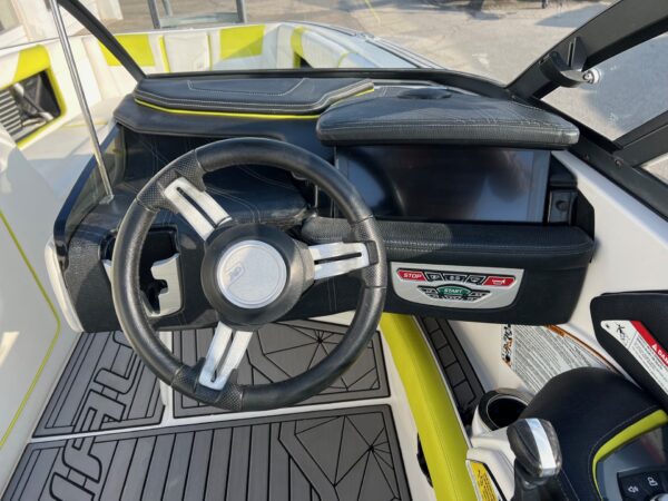 2018 25' Super Air Nautique "G25" Coastal Edition Bowrider - Image 36