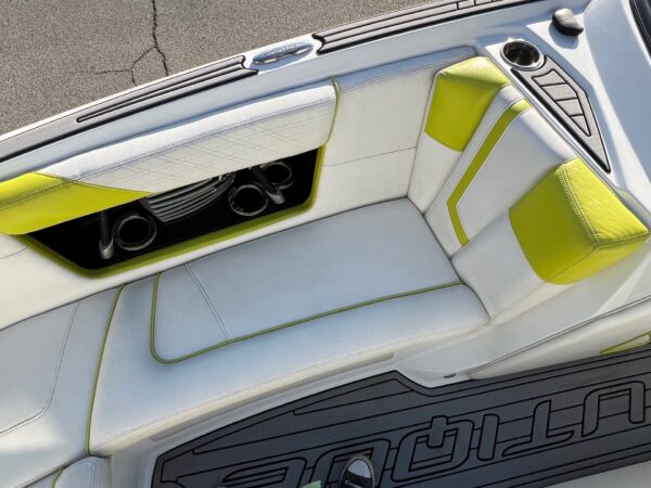 2018 25' Super Air Nautique "G25" Coastal Edition Bowrider - Image 16