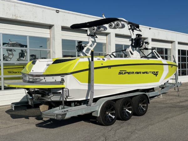 2018 25' Super Air Nautique "G25" Coastal Edition Bowrider - Image 3