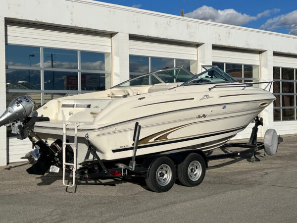 2001 21' Sea Ray "215 Express Cruiser" Cuddy - Image 5