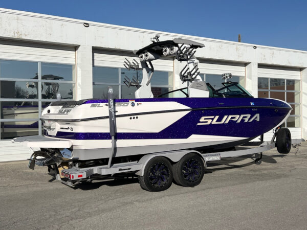 2019 24' Supra "SL550" Bowrider - Image 3