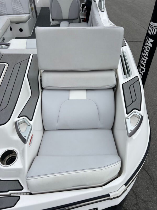 2021 22' MasterCraft "X22" Bowrider - Image 38