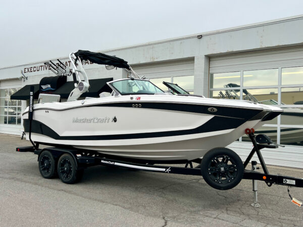 2021 22' MasterCraft "X22" Bowrider - Image 2