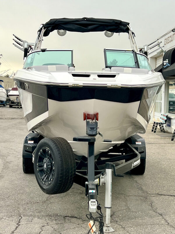 2021 22' MasterCraft "X22" Bowrider - Image 8