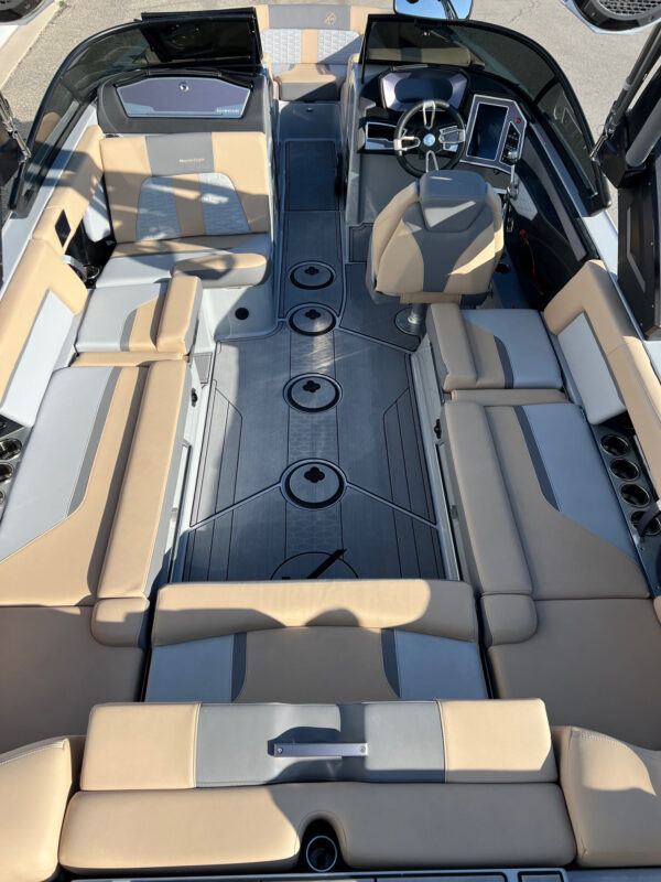 2022 24' MasterCraft "X24" Bowrider - Image 30