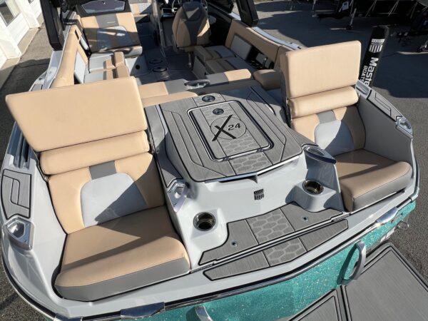 2022 24' MasterCraft "X24" Bowrider - Image 38