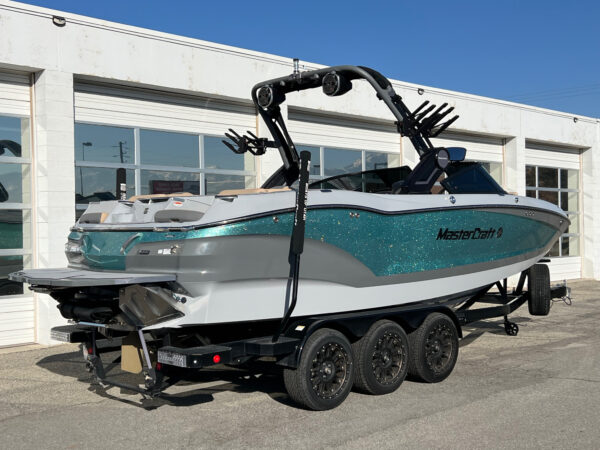 2022 24' MasterCraft "X24" Bowrider - Image 3