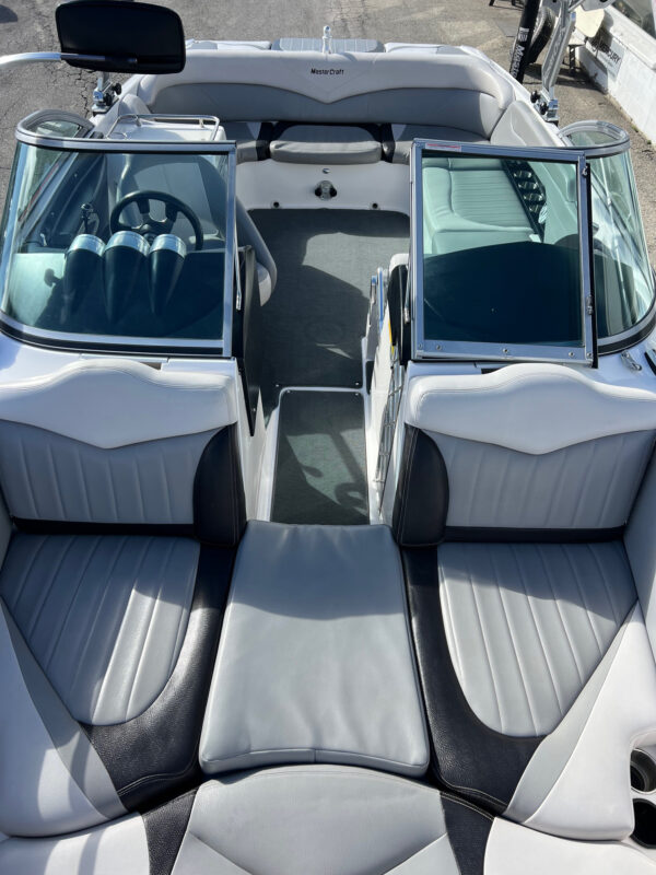 2008 23' MasterCraft "X35" - Image 10