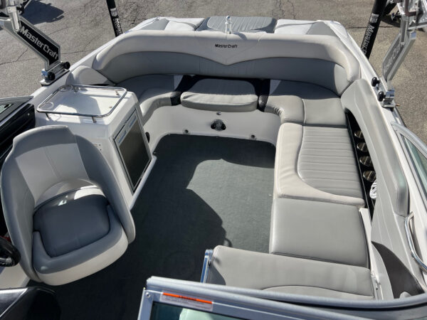 2008 23' MasterCraft "X35" - Image 12