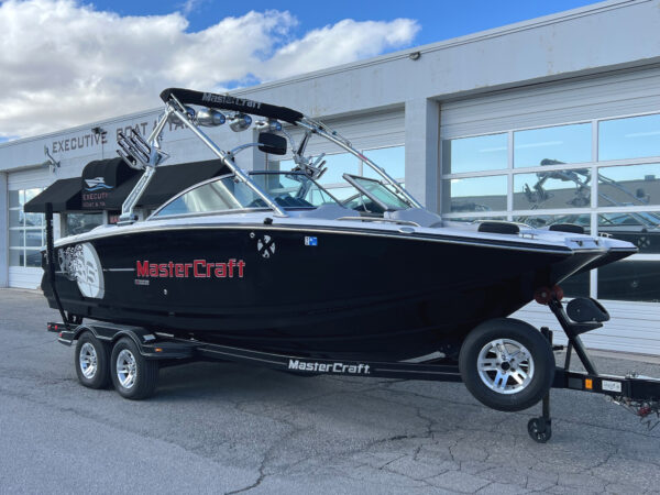 2008 23' MasterCraft "X35" - Image 2