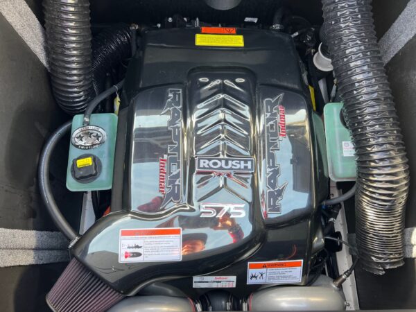 2022 25' Supra "SE550" REDUCED - Image 24