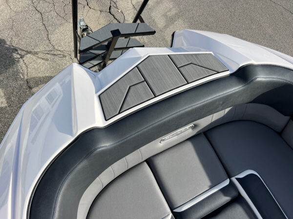 2022 25' Supra "SE550" REDUCED - Image 15
