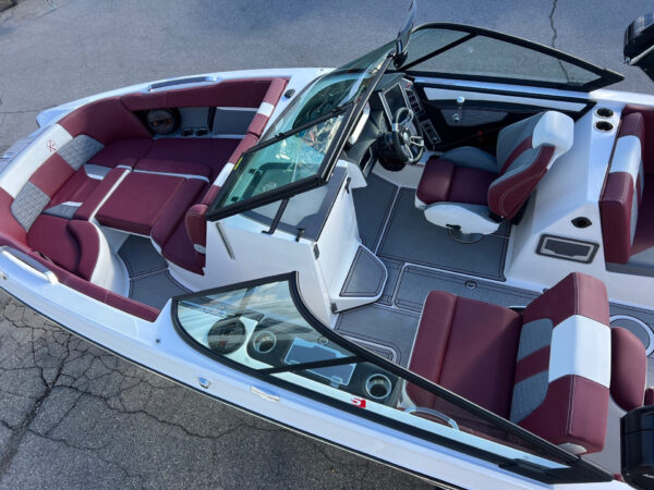 2023 26' MasterCraft "X26" - Image 15