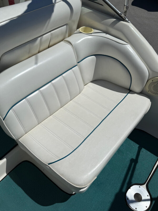 1996 27' Sea Ray "270 Sundancer" - Image 21