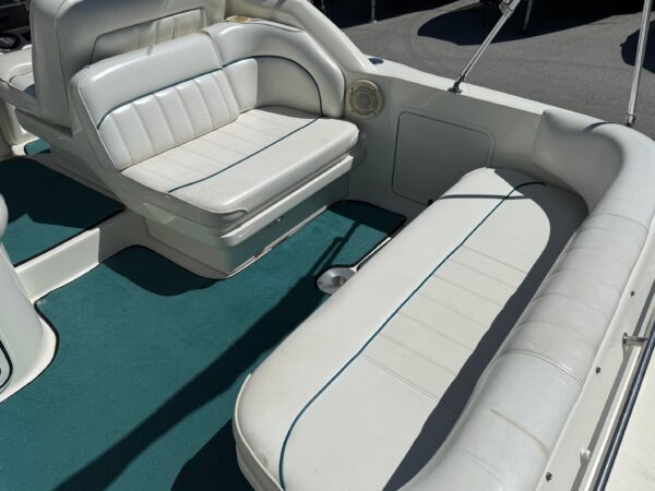 1996 27' Sea Ray "270 Sundancer" - Image 22