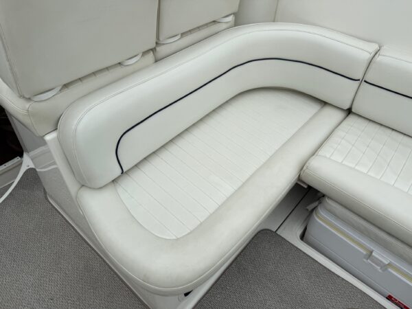 2000 30' Bayliner Cruiser "3055 Sunbridge" - Image 21
