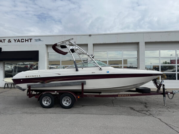 2001 23' Reinell "230" Bowrider