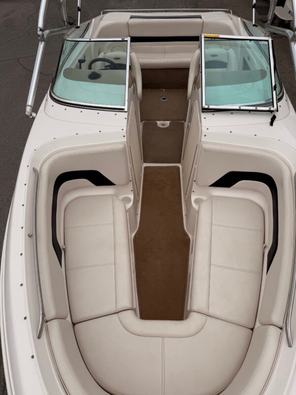2001 24' Chaparral "240 SSI" Bowrider - Image 11