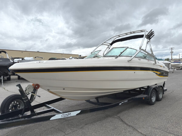 2001 24' Chaparral "240 SSI" Bowrider - Image 5