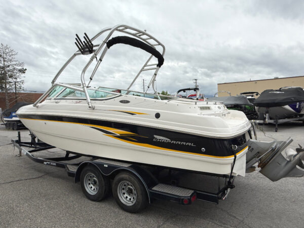 2001 24' Chaparral "240 SSI" Bowrider - Image 6