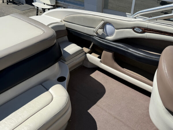 2002 22' Sea Ray "220 Bowrider" - Image 21